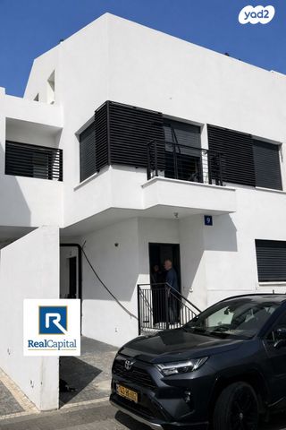 גני צהלה, רמות צהלה