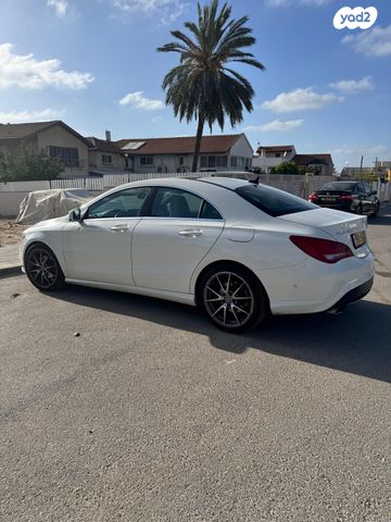 מודעת רכב מרצדס-בנץ CLA