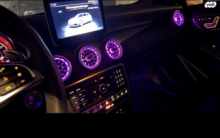 מודעת רכב מרצדס-בנץ CLA