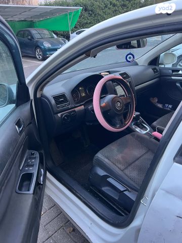 מודעת רכב פולקסווגן ג'טה