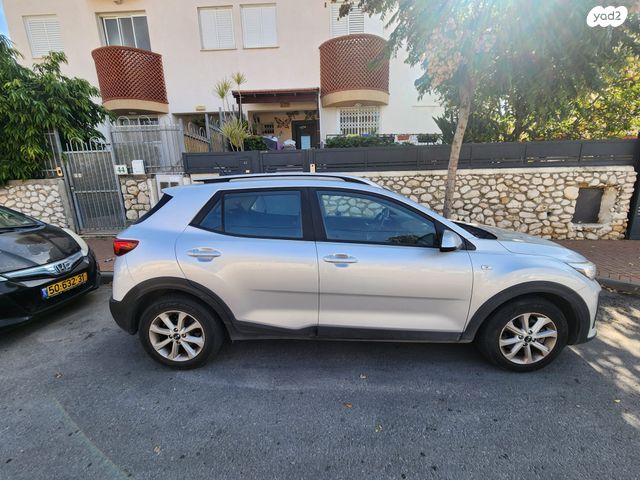 מודעת רכב קיה סטוניק