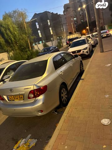 מודעת רכב טויוטה קורולה