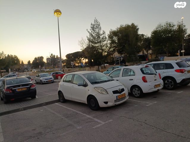 מודעת רכב טויוטה יאריס