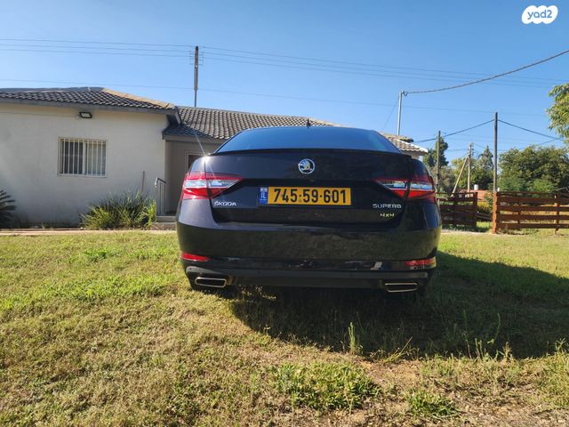 מודעת רכב סקודה סופרב
