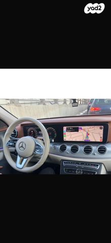 מודעת רכב מרצדס-בנץ E-class