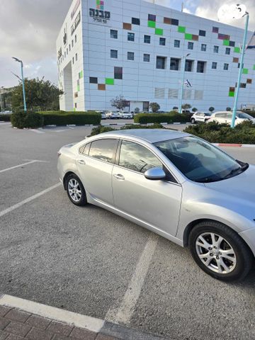 מודעת רכב מאזדה 6