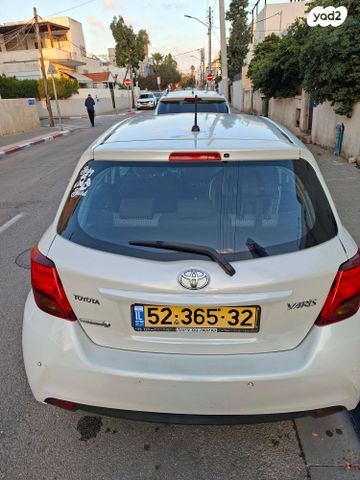 מודעת רכב טויוטה יאריס
