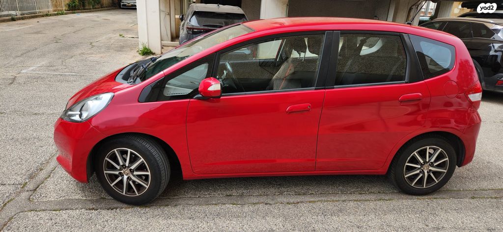 מודעת רכב הונדה ג'אז