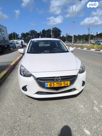 מודעת רכב מאזדה 2