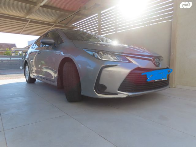 מודעת רכב טויוטה קורולה