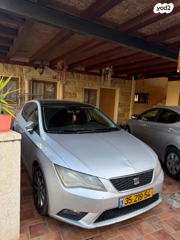 מודעת רכב סיאט לאון