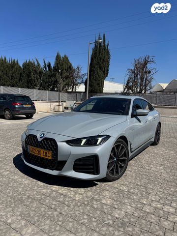 מודעת רכב ב מ וו סדרה 4