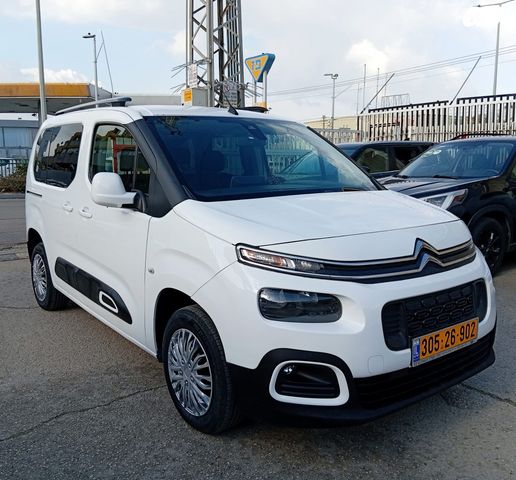 מודעת רכב סיטרואן ברלינגו