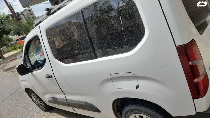 מודעת רכב סיטרואן ברלינגו 