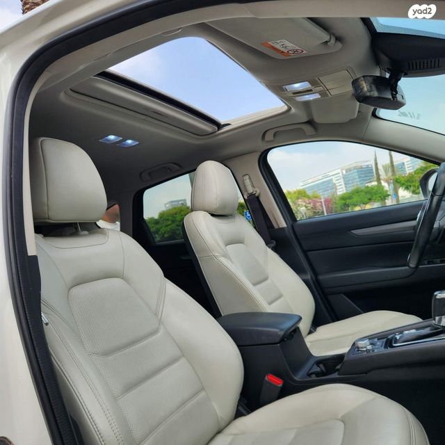 מודעת רכב מאזדה CX-5