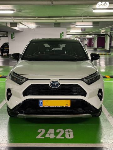 מודעת רכב טויוטה RAV4