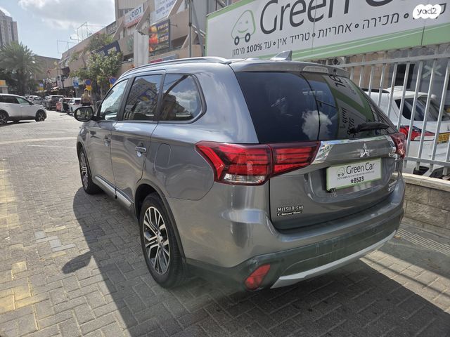 מודעת רכב מיצובישי אאוטלנדר 2