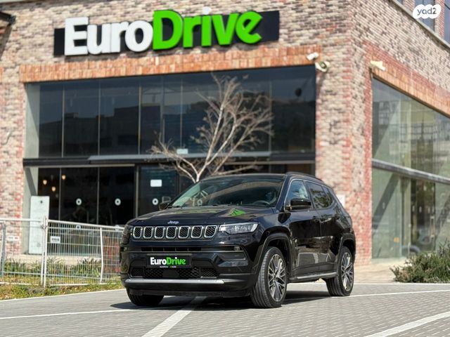 מודעת רכב ג'יפ קומפאס