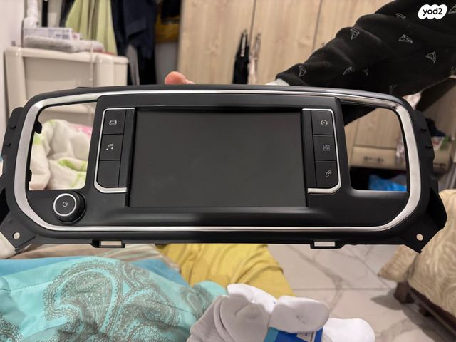 feedItemObj.data.row_1