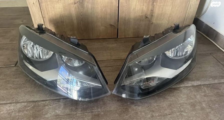 feedItemObj.data.row_1