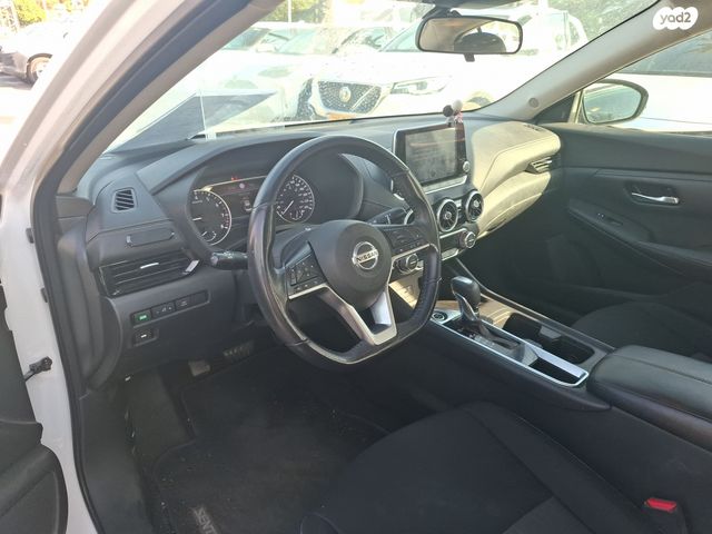 מודעת רכב ניסאן סנטרה 1