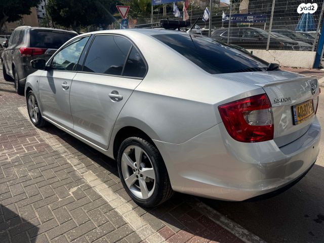 מודעת רכב סקודה ראפיד 1