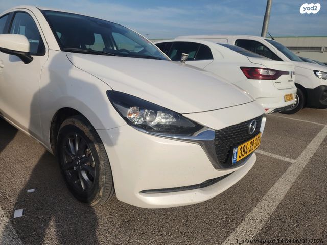 מודעת רכב מאזדה 2