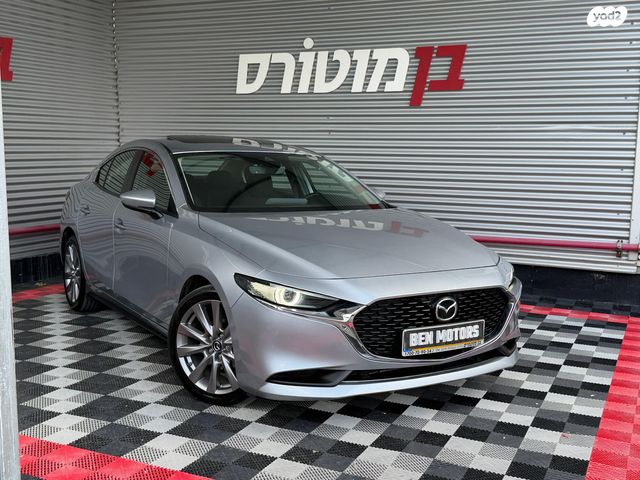 מודעת רכב מאזדה 3