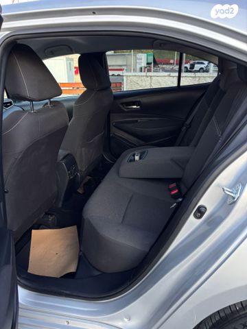 מודעת רכב טויוטה קורולה 2