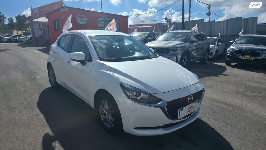 מודעת רכב מאזדה 2