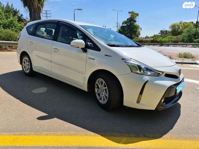 מודעת רכב טויוטה פריוס פלוס