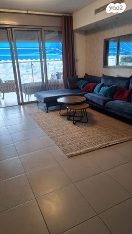 אפרים קישון 8