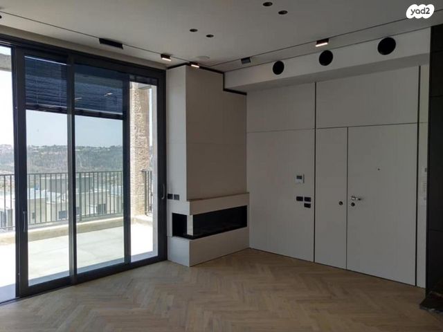 אבנר חי שאקי 23