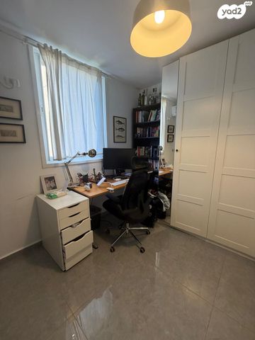 אליעזר קשאני 13