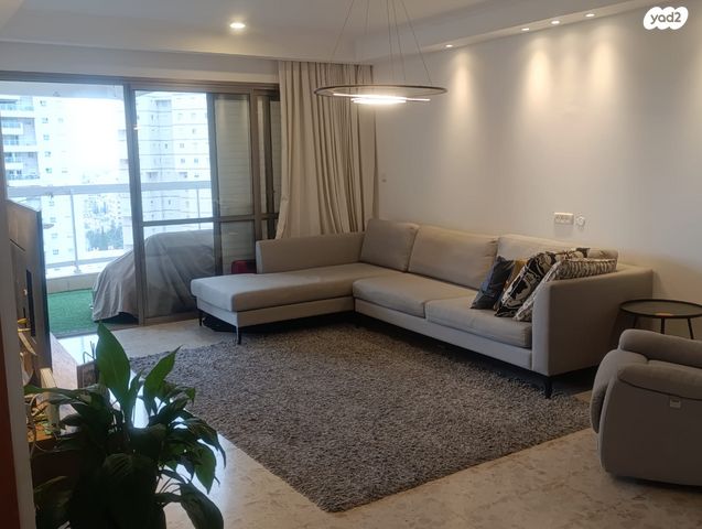 ד"ר יוחנן בדר 6