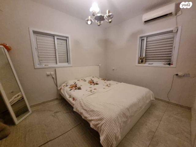 יהושע חנקין 75