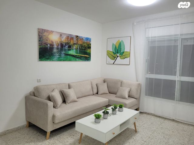 גיורא יוספטל 13