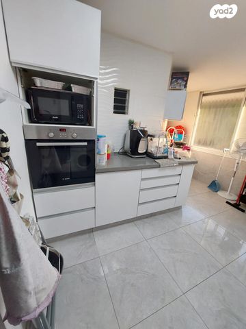 דירה, נאות שקד, נתניה