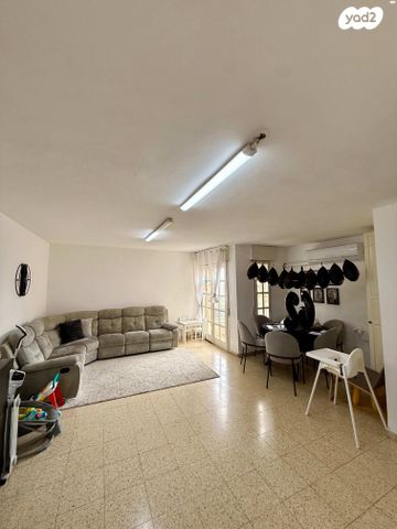 מרדכי אלקחי 55