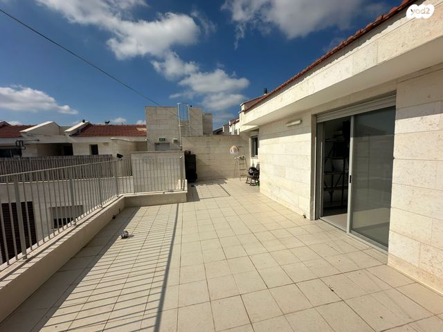 שושנה דמארי 