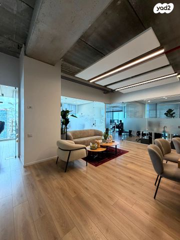 מודעת נכס, הארבעה, גני שרונה, קרית הממשלה, תל אביב יפו