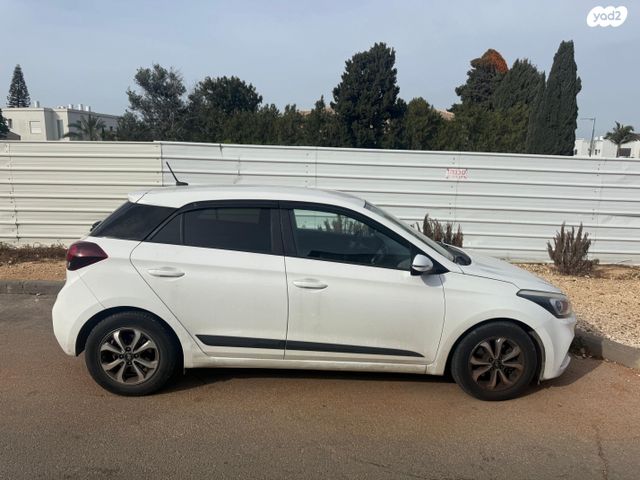 מודעת רכב יונדאי i20