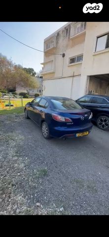 מודעת רכב מאזדה 3