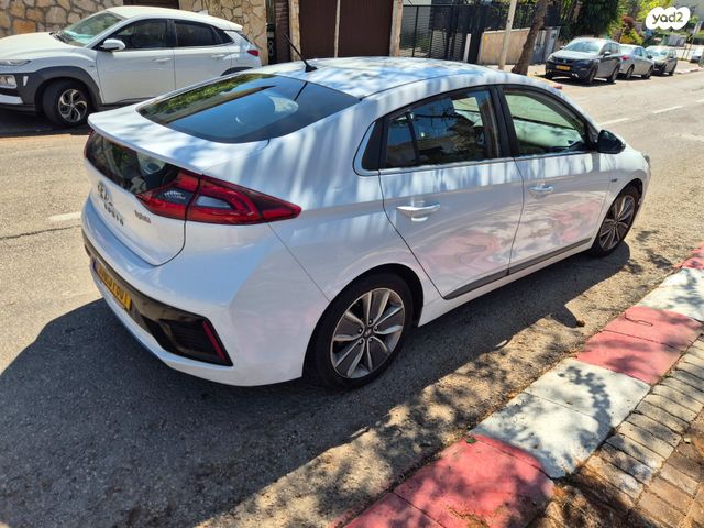 מודעת רכב יונדאי איוניק