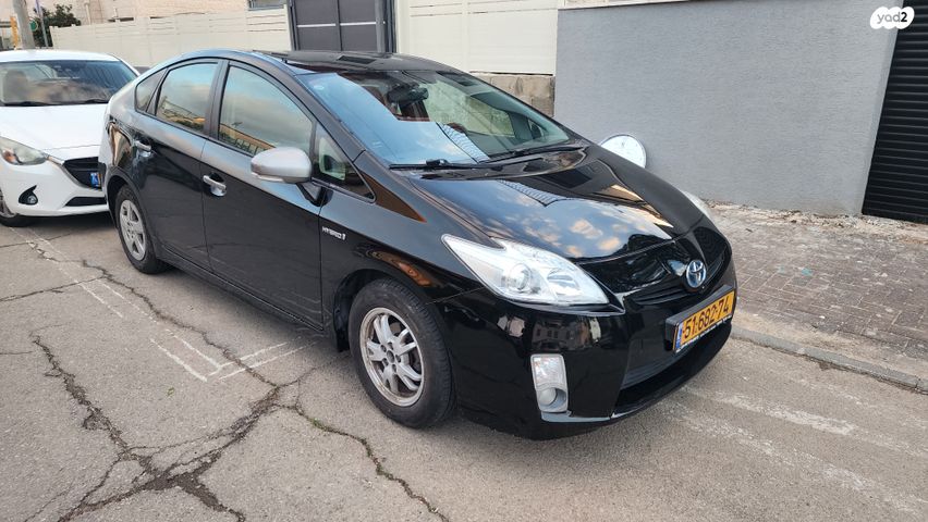 מודעת רכב טויוטה פריוס