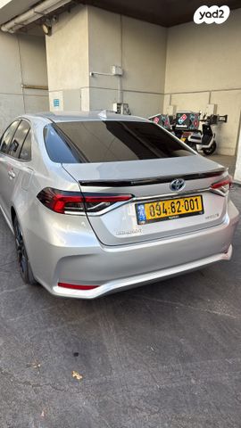 מודעת רכב טויוטה קורולה