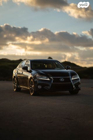 מודעת רכב לקסוס GS