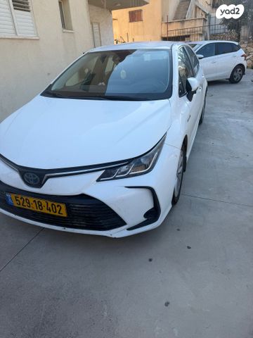 מודעת רכב טויוטה קורולה