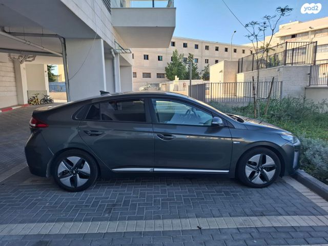 מודעת רכב יונדאי איוניק