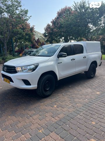 מודעת רכב טויוטה היילקס